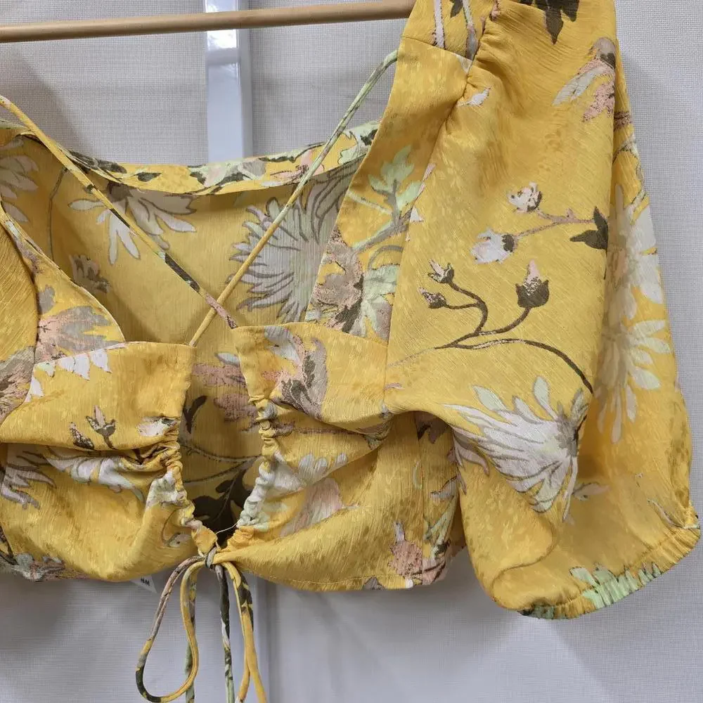 NWT Y2K Floral Crop Top by H&M - Size M - Picture 3 of 4